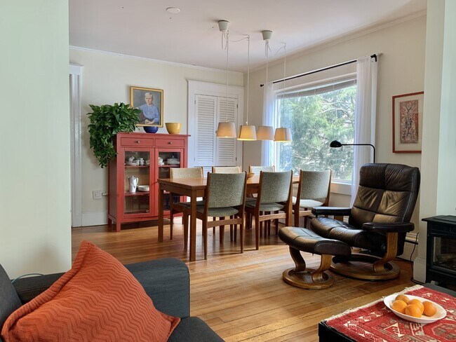 Dining Room - 77 Bedford St