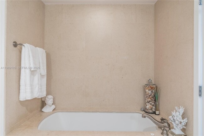 Building Photo - 6899 Collins Ave