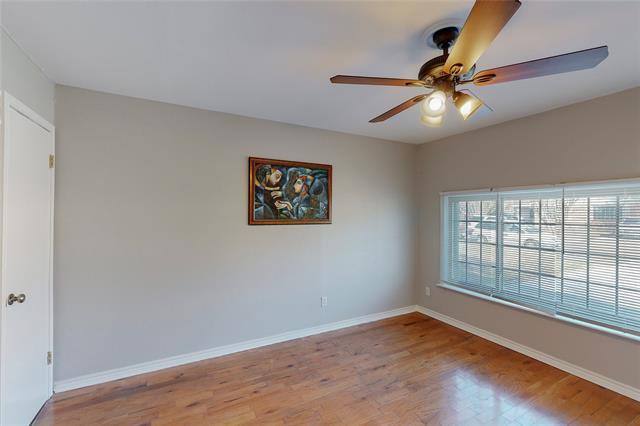 Building Photo - 2702 Tolosa Dr