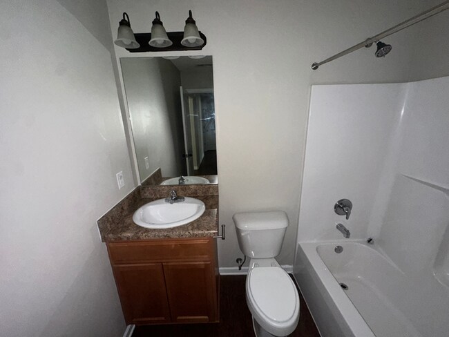 Building Photo - Charming 3BR/2BA Bartlett Area Home | Soaring High Ceilings, Fireplace & 2-Car Garage