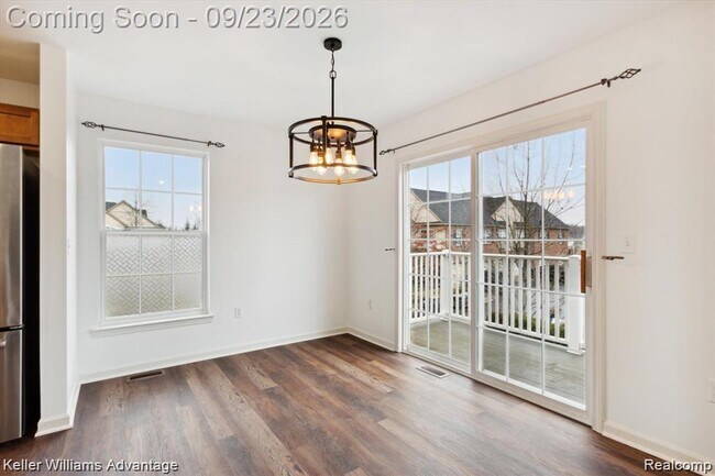 Building Photo - 47655 Pembroke Dr