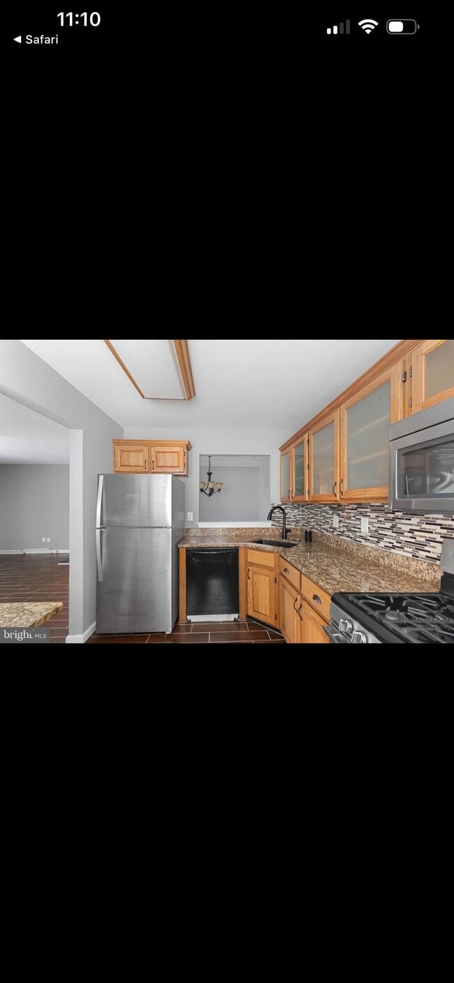 Building Photo - 641 Covington Ct