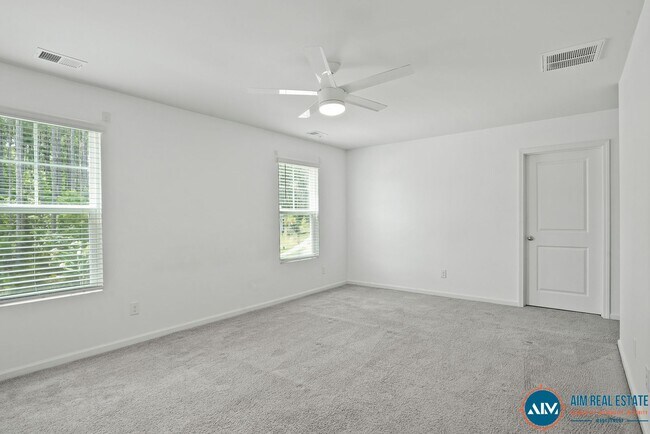 Building Photo - 127 Auditorium Rd