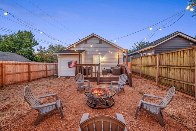 Building Photo - 1331 4th Ave N