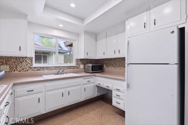 Building Photo - 214 Avenida Majorca