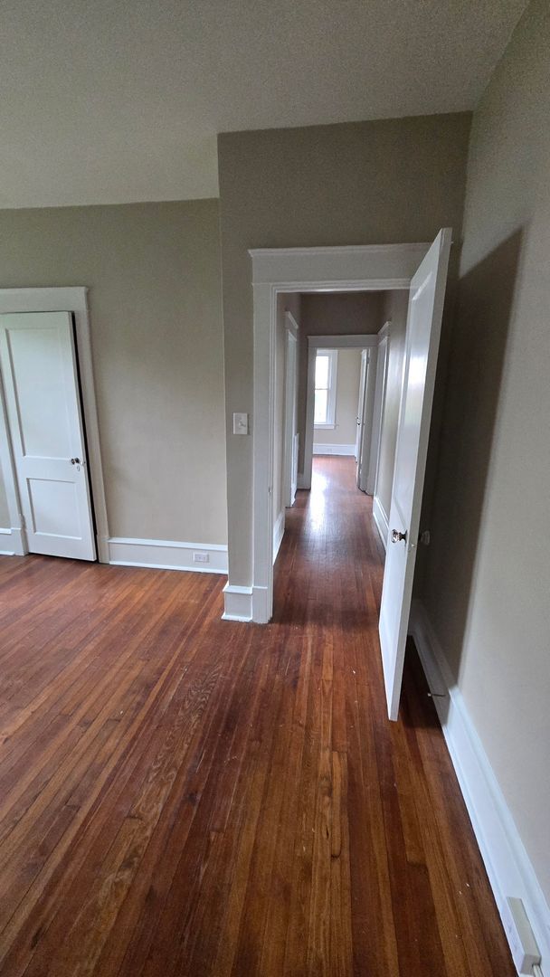 Building Photo - North Wilmington - 5 bedroom, 2 bathroom h...
