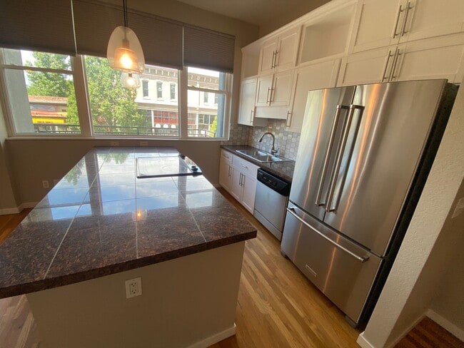 Building Photo - Great LoHi Condo - License #2023-BFN-0073421