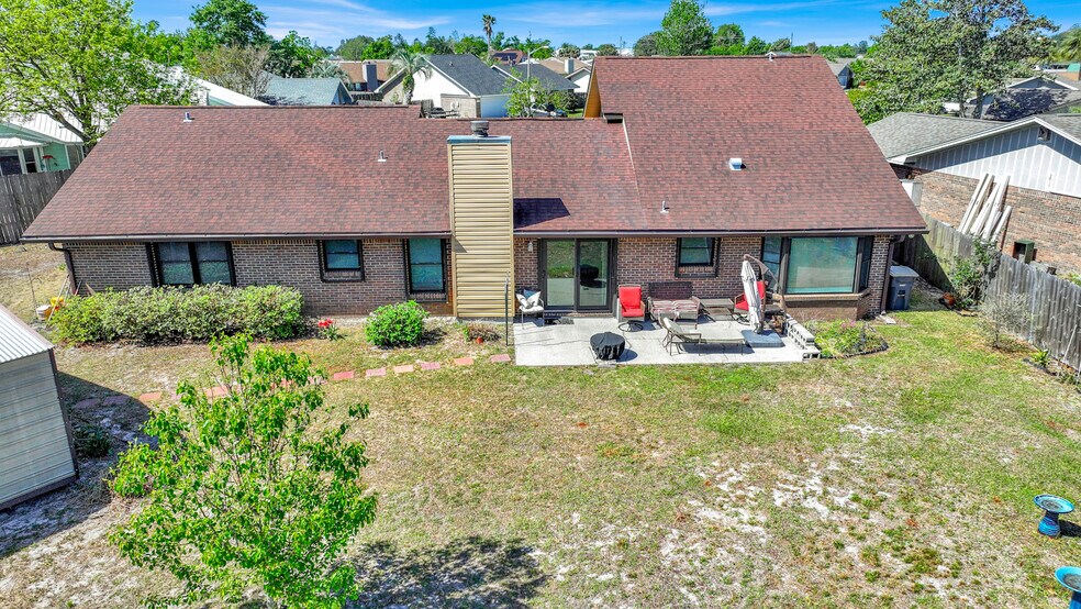 Building Photo - 7525 Melody Ln