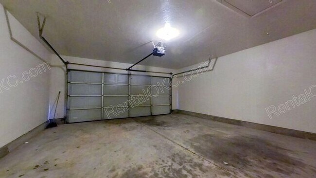 Building Photo - 2805 Fennel Rd