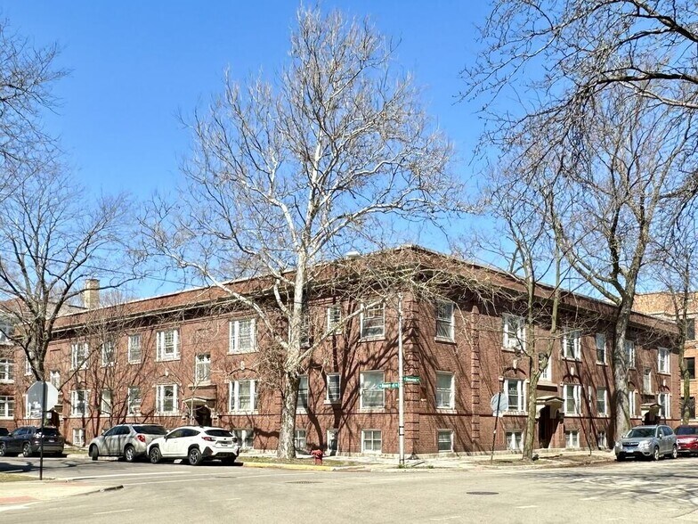 Primary Photo - 6302 N Glenwood Ave
