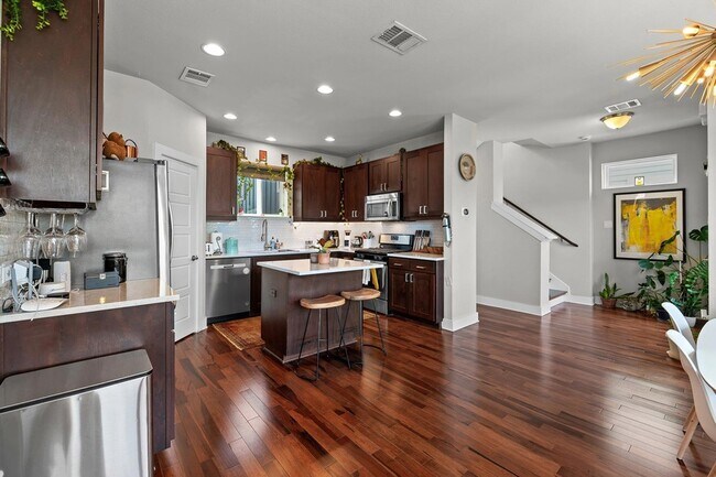 Building Photo - 2617 Witsome Loop