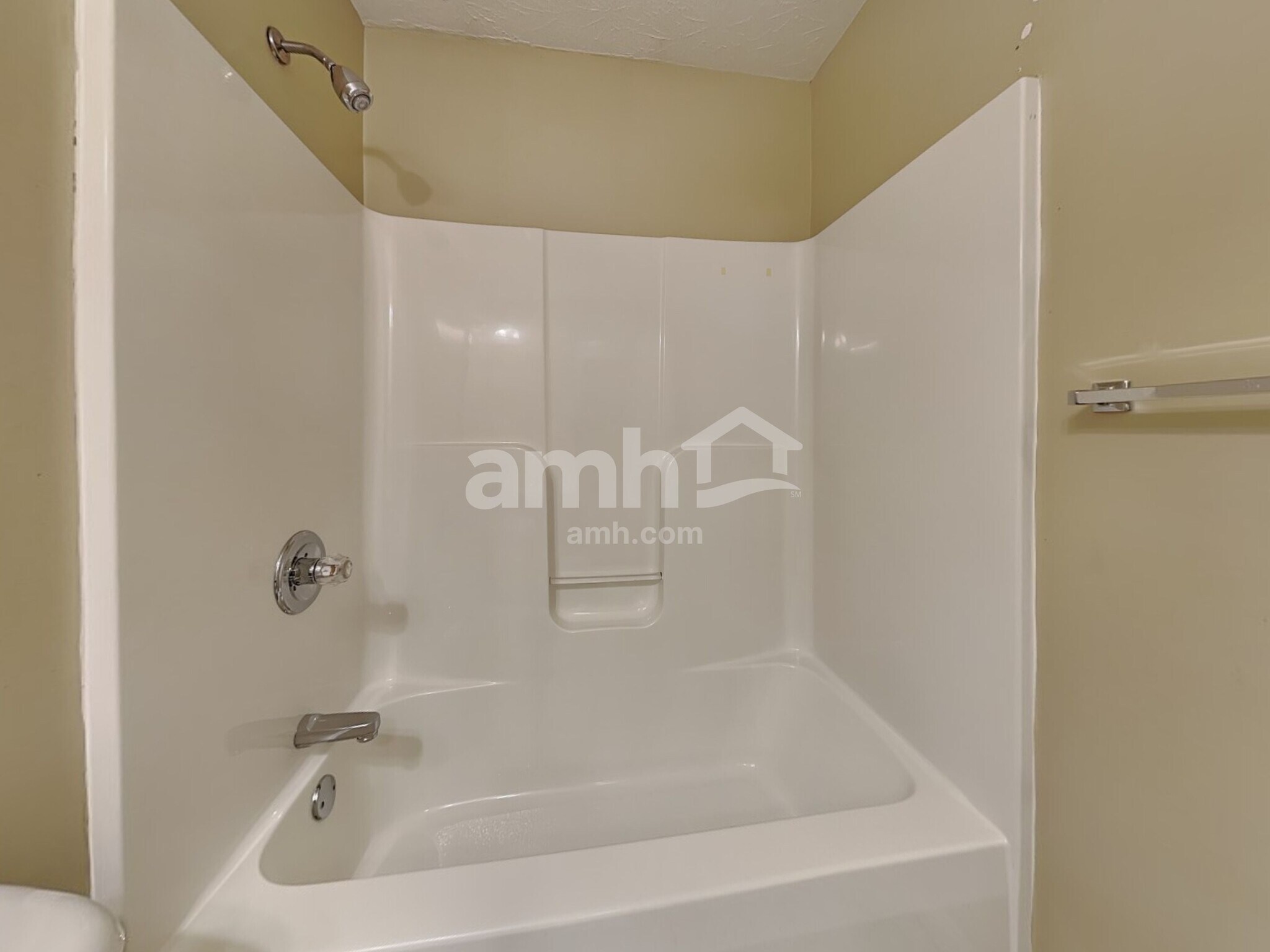 Building Photo - 6804 Trevino Way