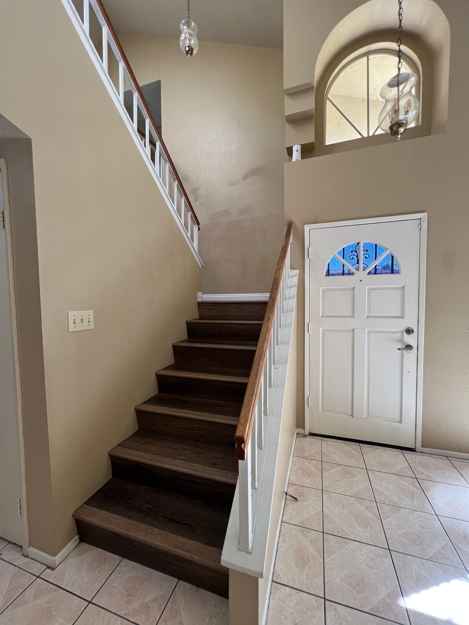 Building Photo - 10484 Agate Ave