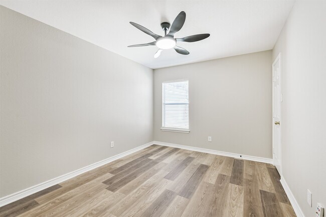 Building Photo - 26845 Iron Manor Ln
