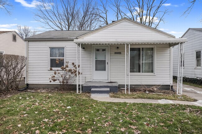 Building Photo - 22000 Cunningham Ave