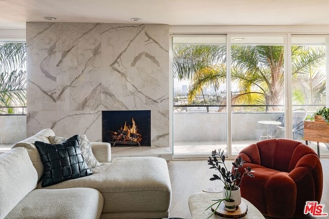 Building Photo - 8401 Fountain Ave