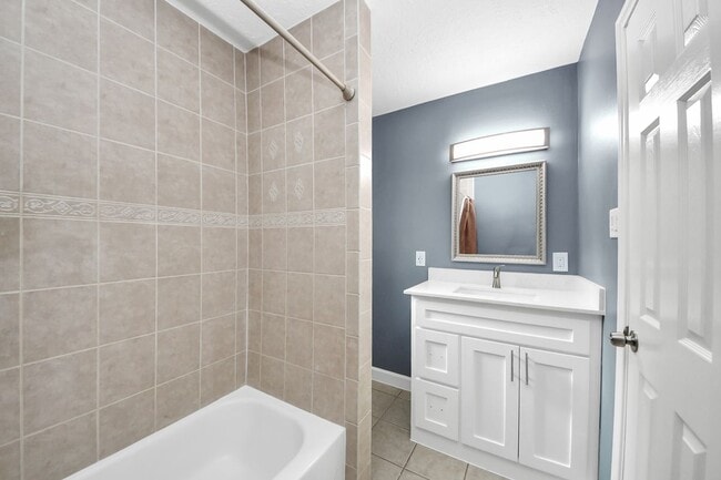 Building Photo - 12503 Foxburo Dr
