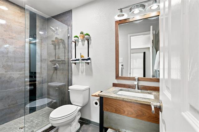 Building Photo - 3421 Galaway Bay Dr