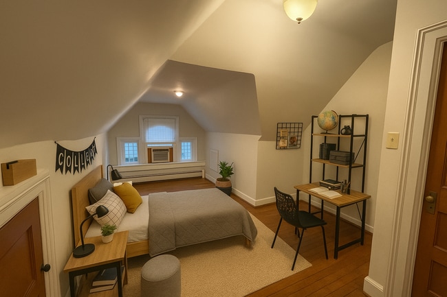 Building Photo - 312 South Upper Street, Lexington KY (Third Floor Unit)