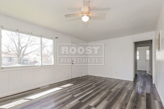 Building Photo - 1016 Heard Ave