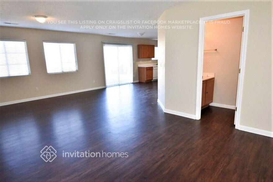 Building Photo - 715 Sunmeadow Dr
