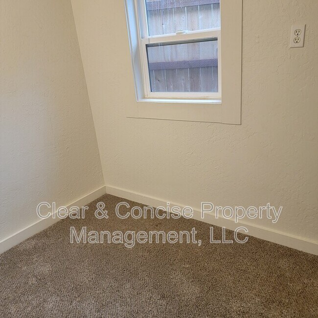 Building Photo - 535 Landess Rd