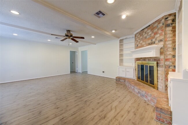 Building Photo - 5810 Boyce Springs Dr