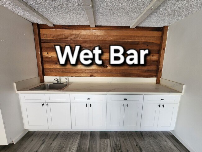 Building Photo - Beautiful Newly Renovated 3 Bedroom 2 Bathroom House in Whittier