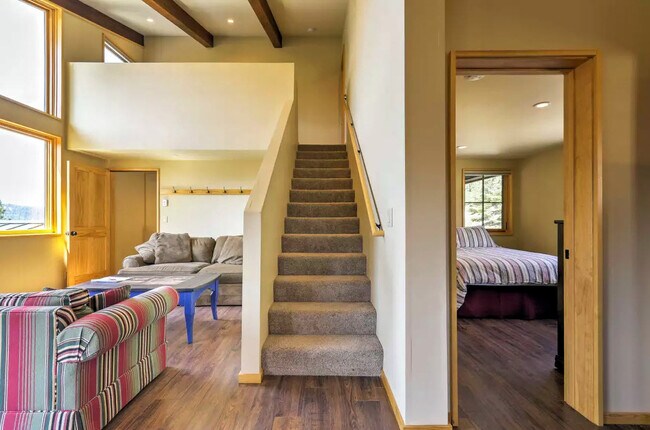 Building Photo - 58330 Donner Summit Rd