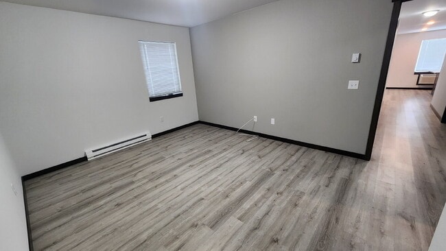 Building Photo - Available Now! - Modern 2 Bedroom, 2 Full Bathroom with Garage