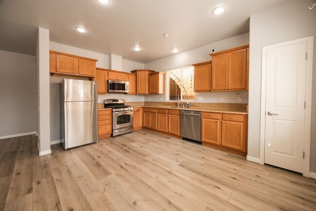Building Photo - 8253 Arden Landing Pl