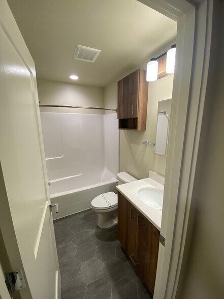 Building Photo - 1032 NW 23rd St