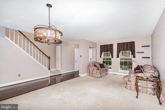 Building Photo - 3954 Forest Valley Rd