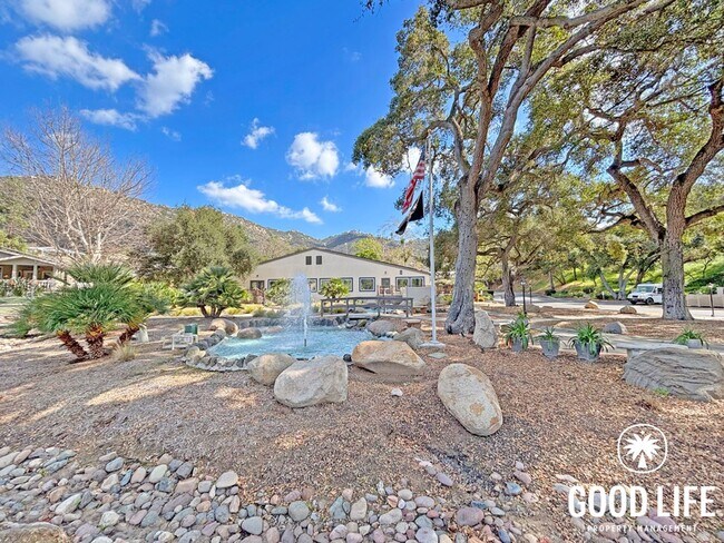 Building Photo - Beautiful 2B/2BA 55+ Community Home w/ AC, Parking, W/D, and Community Amenities!