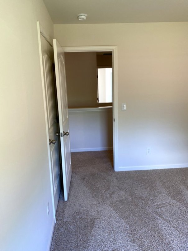 Building Photo - 5420 BARBERRY AVENUE