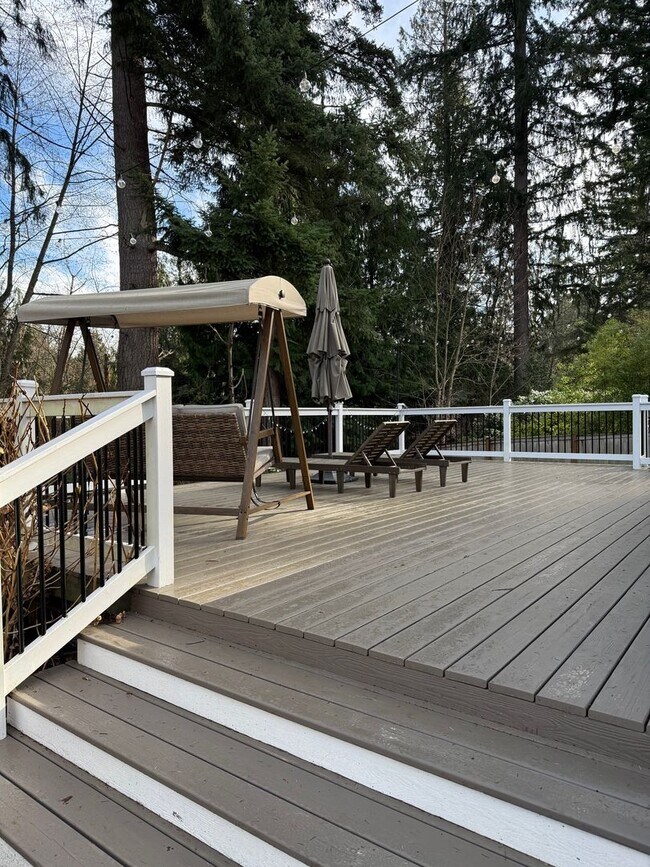 Building Photo - Beautiful 4-Bedroom Home with Expansive Deck & 3-Car Garage – Minutes to Mill Creek Town Center