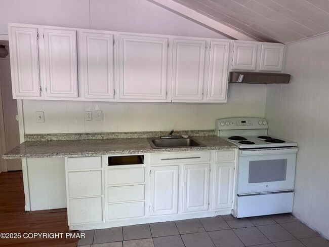 Building Photo - 5179 Arrowhead Ln