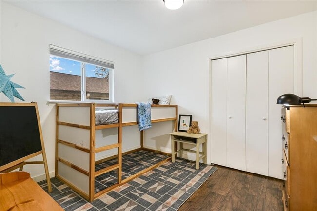 Building Photo - 11009 Hillside Oak Ln