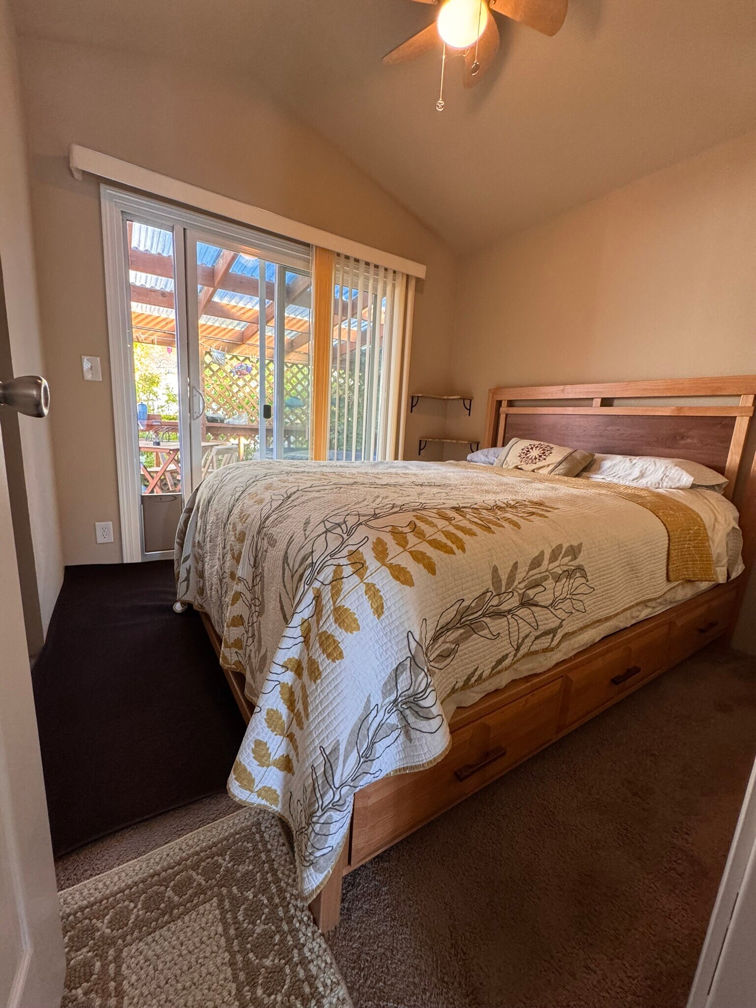 Bedroom - 11 Pond Ln