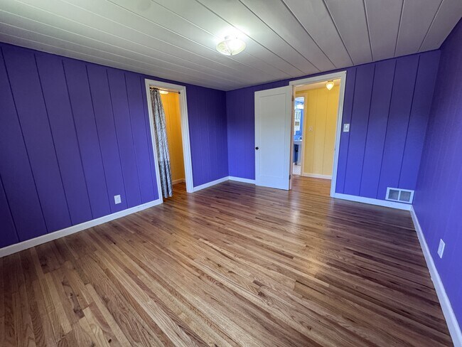 Building Photo - 10744 SE 29th Ave