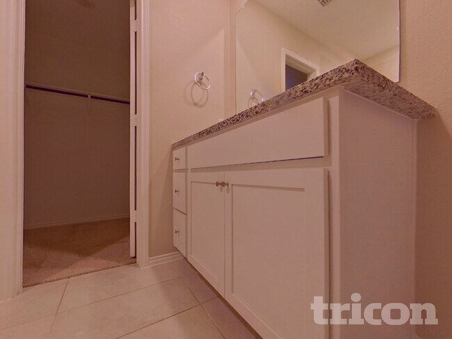 Building Photo - 11827 Mancos Trl