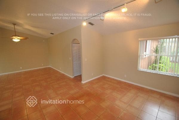 Building Photo - 10891 Ravel Ct