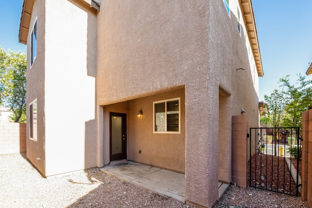 Building Photo - 9353 W Pearblossom Sky Ave
