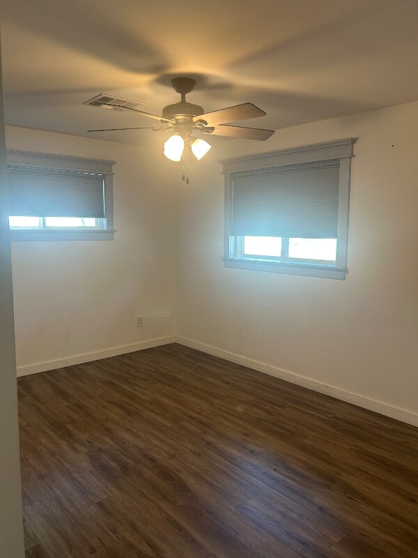 Building Photo - 8114 N 57th Dr