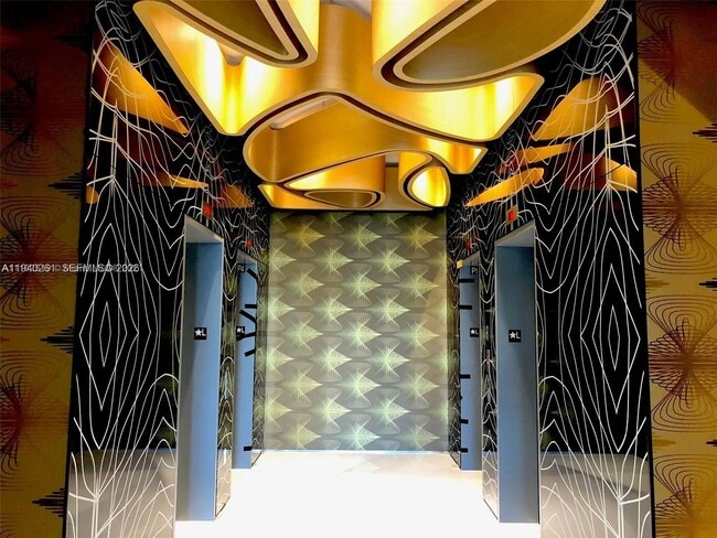 Building Photo - 501 NE 31st St