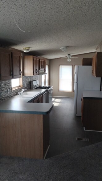 Building Photo - 2500 Mann Rd