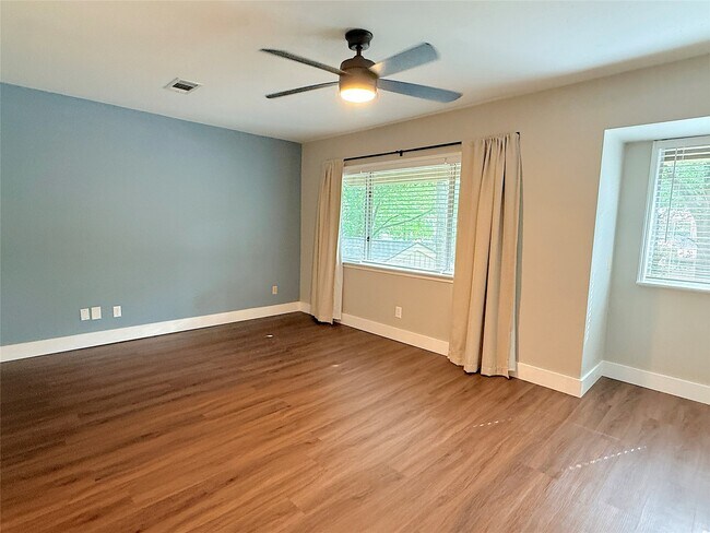 Building Photo - 2429 W Settler's Way