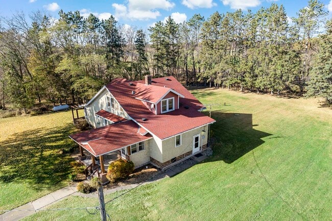 Building Photo - 52275 Rush Lake Trl