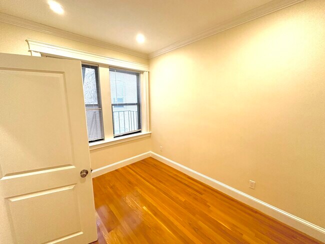 Building Photo - 1340 Commonwealth Ave