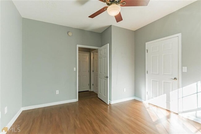 Building Photo - 711 Spring Heights Ln